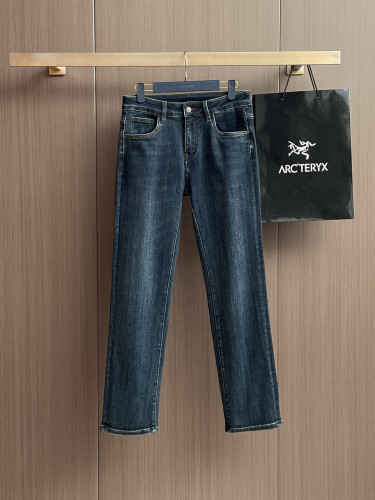 Burberry Luxury Brand Women Mens Pant Jeans Whatsapp 【+1-3239614486】