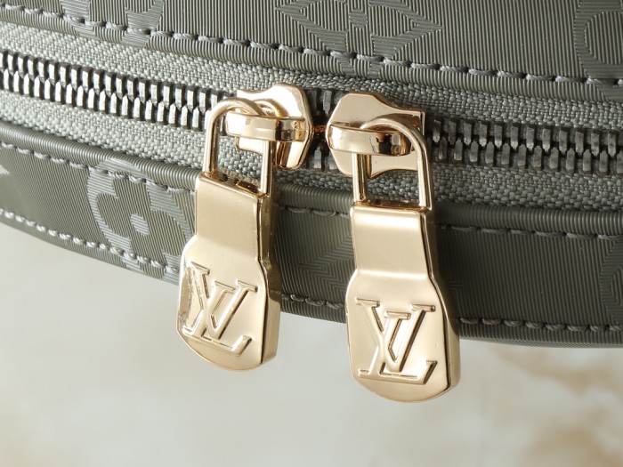 Louis Vuitton Mens Bags Backpacks Luxury Brand Fashion Type MONOGRAM TITANIUM M43882 whatsapp 【+1-3239614486】