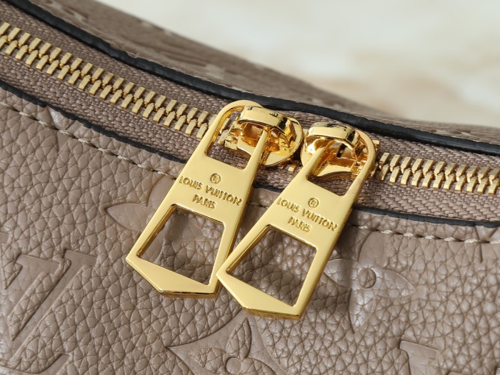 Louis Vuitton LV Womens Bags Shoulder Bag Luxury Brand Boulogne GM M13706 M25854 whatsapp 【+1-3239614486】