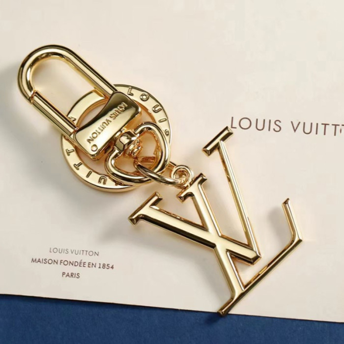 Louis Vuitton Love Lock Heart key holder M69481 with Original Box whatsapp 【+1-3239614486】