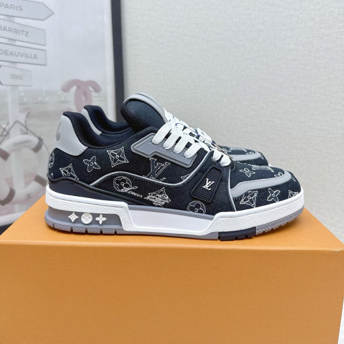 Louis Vuitton Mens Shoes Fashion Sneakers Design Luxury Brand LV TRAINER Skate SNEAKER Mix of materials with Original Box 1ABLXH Whatsapp 【+1-3239614486】