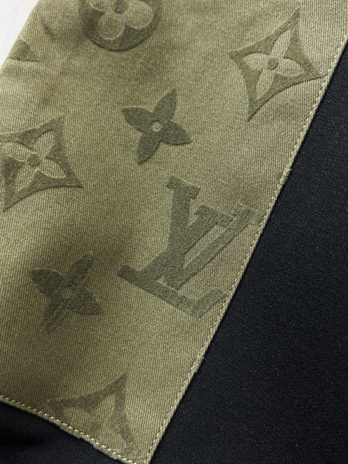 Louis Vuitton Luxury Brand Women Mens Pants Trousers Whatsapp 【+1-3239614486】