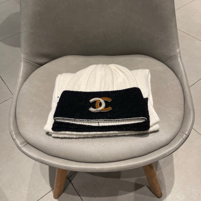 Chanel Womens Hats Luxury Brand Knit Hat Sarf Set with Original Box Whatsapp 【+1-3239614486】