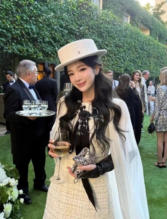 Chanel Womens Hats Luxury Brand Fashion Hat with Original Box Whatsapp 【+1-3239614486】