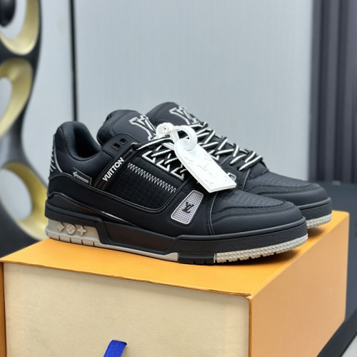 Louis Vuitton Mens Shoes Fashion Sneakers Design Luxury Brand LV TRAINER Skate SNEAKER Mix of materials with Original Box 1ABLXH Whatsapp 【+1-3239614486】