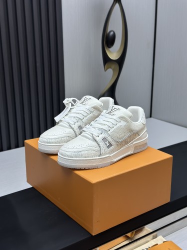 Louis Vuitton Mens Shoes Fashion Sneakers Design Luxury Brand LV TRAINER Skate SNEAKER Mix of materials with Original Box 1ABLXH Whatsapp 【+1-3239614486】
