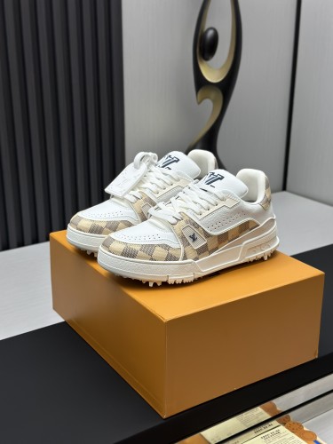 Louis Vuitton Mens Shoes Fashion Sneakers Design Luxury Brand LV TRAINER Skate SNEAKER Mix of materials with Original Box 1ABLXH Whatsapp 【+1-3239614486】