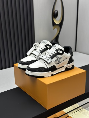 Louis Vuitton Mens Shoes Fashion Sneakers Design Luxury Brand LV TRAINER Skate SNEAKER Mix of materials with Original Box 1ABLXH Whatsapp 【+1-3239614486】