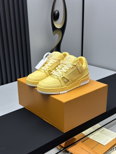 Louis Vuitton Mens Shoes Fashion Sneakers Design Luxury Brand LV TRAINER Skate SNEAKER Mix of materials with Original Box 1ABLXH Whatsapp 【+1-3239614486】