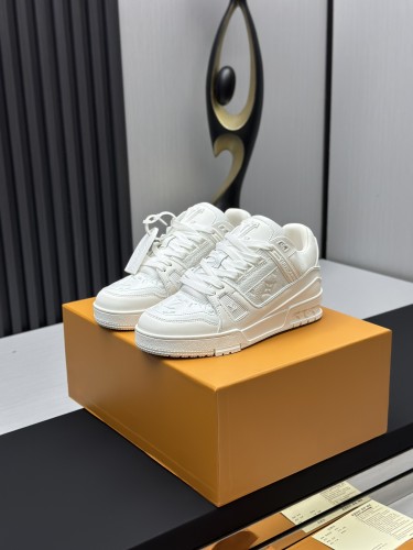 Louis Vuitton Mens Shoes Fashion Sneakers Design Luxury Brand LV TRAINER Skate SNEAKER Mix of materials with Original Box 1ABLXH Whatsapp 【+1-3239614486】