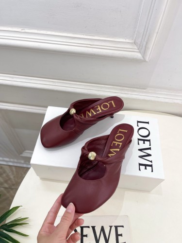 Loewe Womens Shoes Fashion Luxury Brand Casual 4cm Heel Pebble Soft mule in nappa lambskin with Original Box whatsapp 【+1-3239614486】
