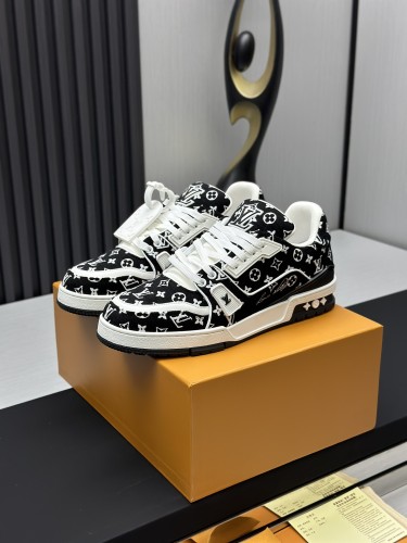 Louis Vuitton Mens Shoes Fashion Sneakers Design Luxury Brand LV TRAINER Skate SNEAKER Mix of materials with Original Box 1ABLXH Whatsapp 【+1-3239614486】