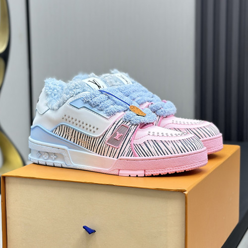 Louis Vuitton Mens Shoes Fashion Sneakers Design Luxury Brand LV TRAINER Skate SNEAKER Mix of materials with Original Box 1ABLXH Whatsapp 【+1-3239614486】