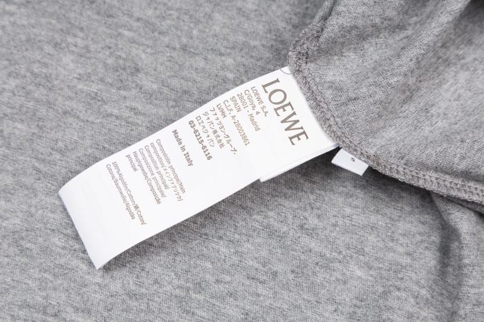 Loewe Luxury Brand Men Womens Short Sleeve T-Shirt Regular fit T-shirt  Whatsapp 【+1-3239614486】