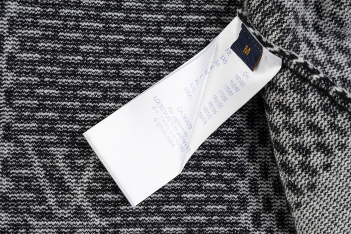 Louis Vuitton Mens Womens Sweaters Knitwear Luxury Brand  Whatsapp【+1-3239614486】