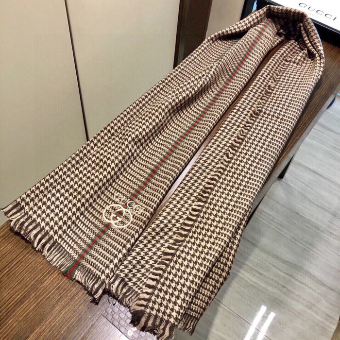Gucci Scarves Men Womens Fashion Scarf with Original Box Whatsapp【+1-3239614486】