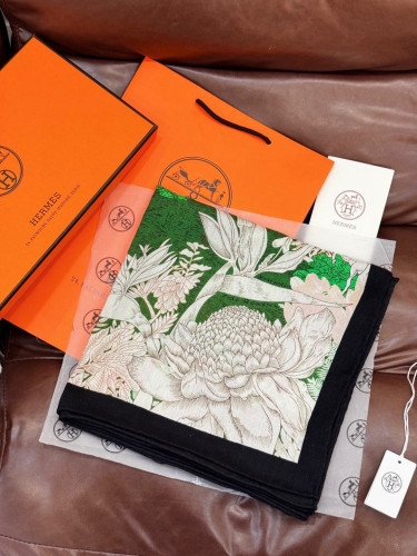 Hermes Scarves Womens Fashion Scarf Shawl with Original Box Whatsapp【+1-3239614486】