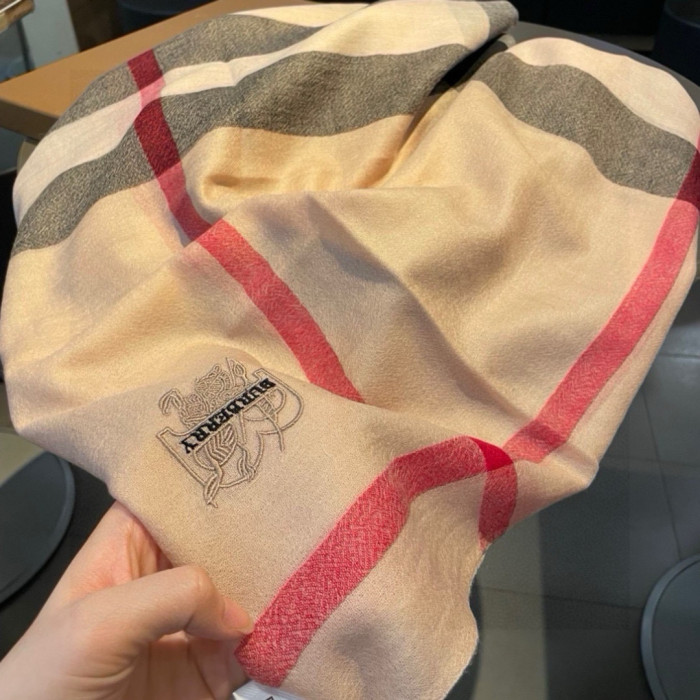 Burberry Scarves Womens Fashion Scarf with Original Box Whatsapp【+1-3239614486】