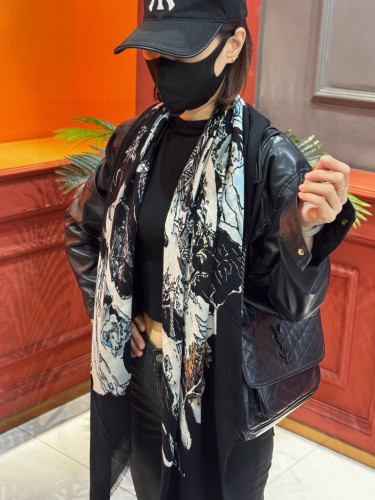Chanel Scarves Womens Fashion Scarf with Original Box Whatsapp【+1-3239614486】