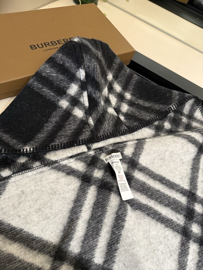 Burberry Scarves Men Womens Fashion Hooded Scarf with Original Box Whatsapp【+1-3239614486】