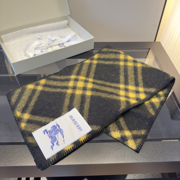 Burberry Scarves Men Womens Fashion Scarf Narrow Check Wool Scarf with Original Box Whatsapp【+1-3239614486】