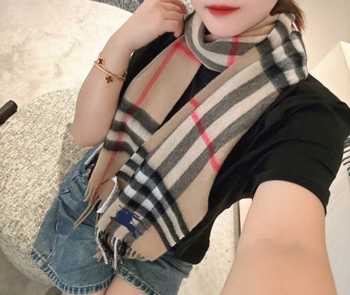Burberry Scarves Men Womens Fashion Scarf with Original Box Whatsapp【+1-3239614486】