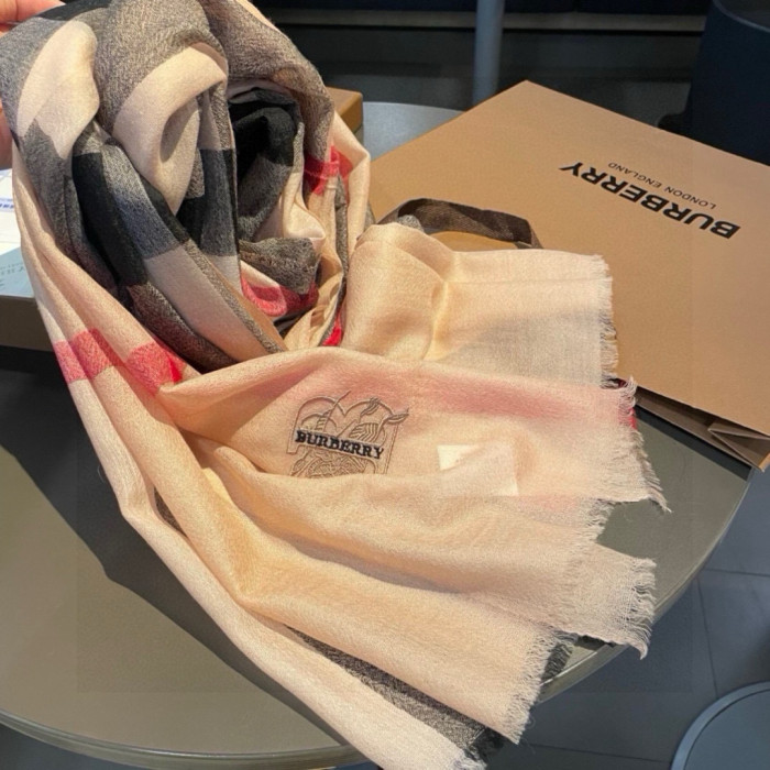 Burberry Scarves Womens Fashion Scarf with Original Box Whatsapp【+1-3239614486】