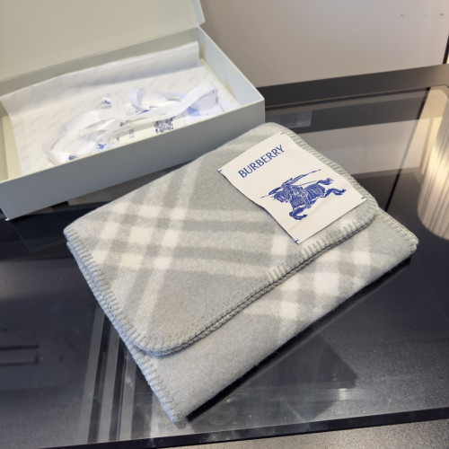Burberry Scarves Men Womens Fashion Scarf Narrow Check Wool Scarf with Original Box Whatsapp【+1-3239614486】