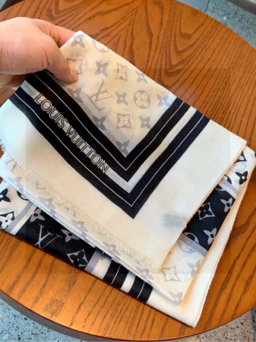 Louis Vuitton Scarves Womens Fashion Scarf with Original Box Whatsapp【+1-3239614486】