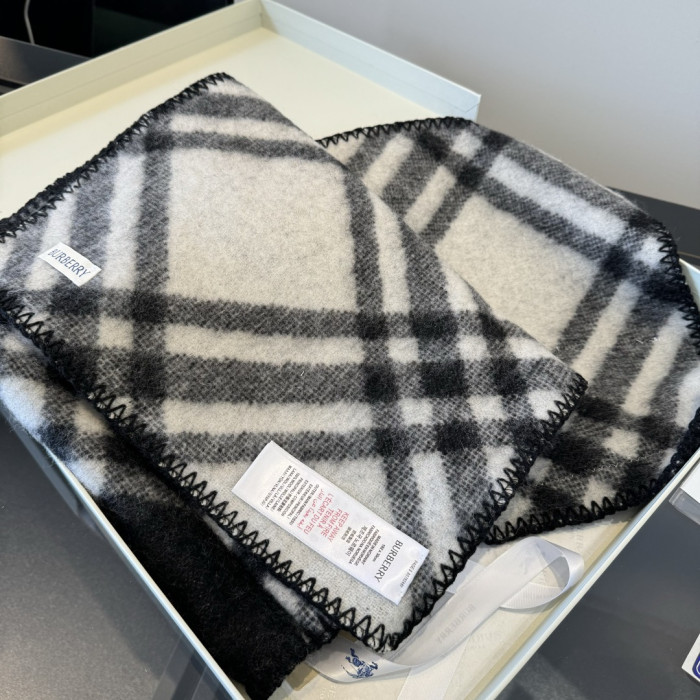 Burberry Scarves Men Womens Fashion Scarf Narrow Check Wool Scarf with Original Box Whatsapp【+1-3239614486】