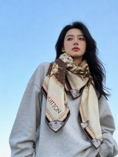 Louis Vuitton Scarves Womens Fashion Scarf with Original Box Whatsapp【+1-3239614486】