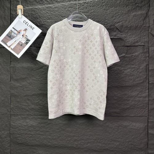 Louis Vuitton  Luxury Brand Men Womens Short Sleeve T-Shirt Monogram Short-Sleeved Crewneck 1AJBTG Whatsapp 【+1-3239614486】