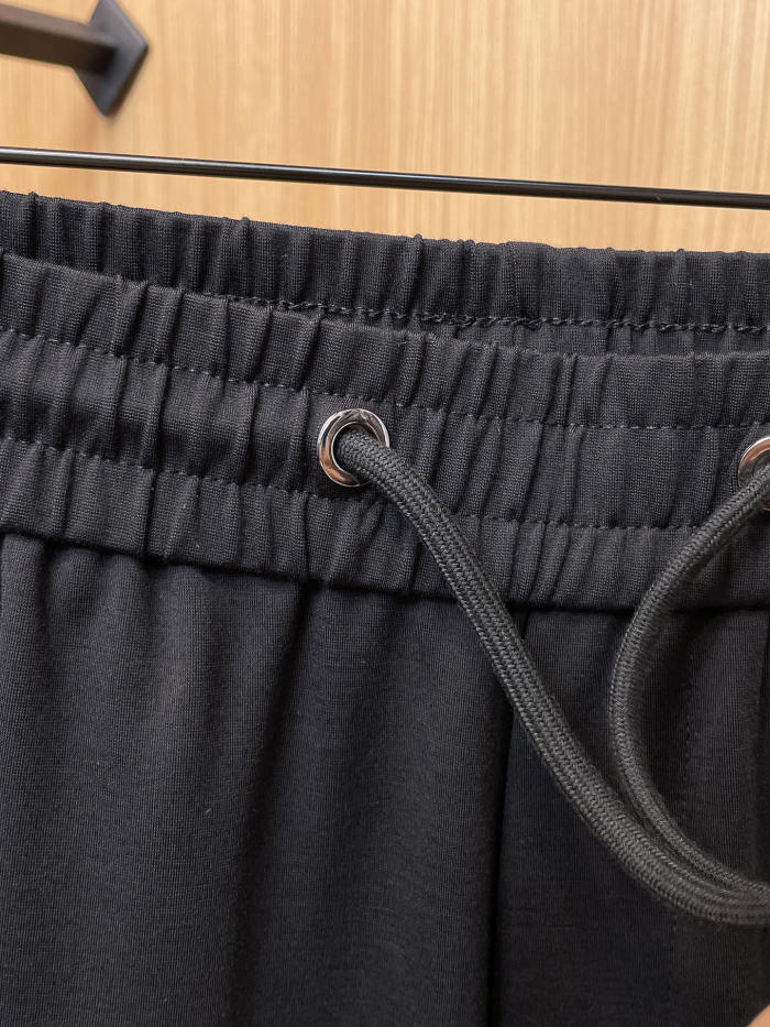 Louis Vuitton Luxury Brand Women Mens Jogging Pant Trousers Whatsapp 【+1-3239614486】
