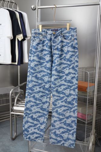 Louis Vuitton Luxury Brand Men Pant Jeans Damier Denim Pants  Whatsapp 【+1-3239614486】