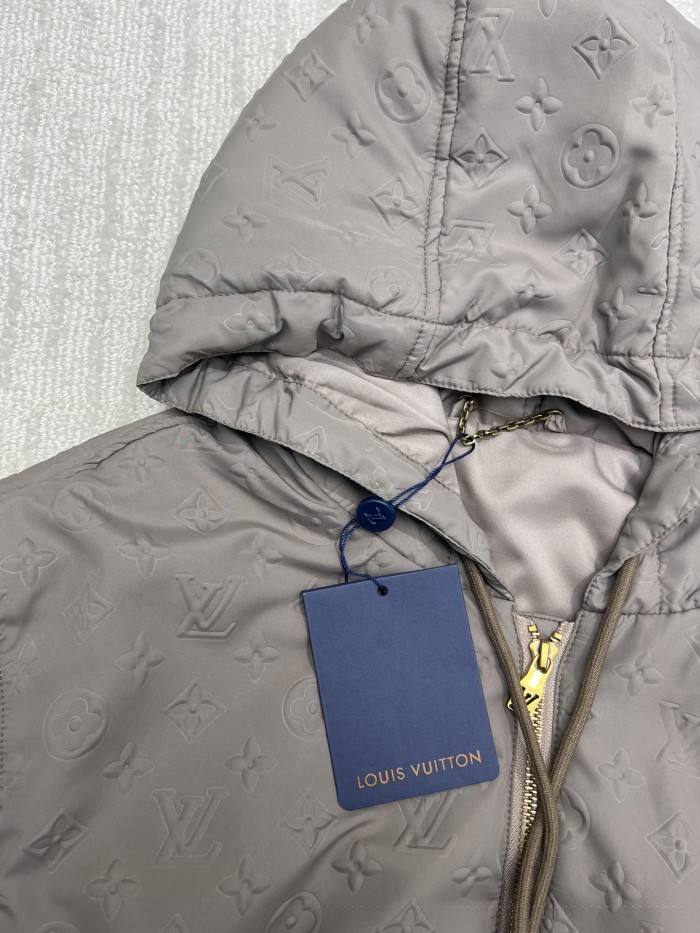 Louis Vuitton Mens Hoodie Coat Luxury Brand Mens Jacket Top Quality Whatsapp【+1-3239614486】