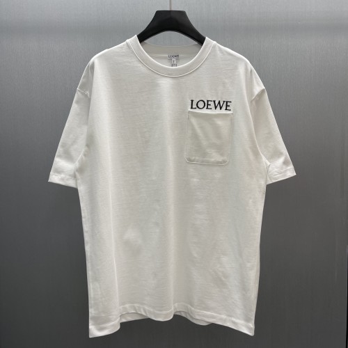 Loewe Luxury Brand Men Womens Short Sleeve T-Shirt Relaxed fit T-shirt in cotton Whatsapp 【+1-3239614486】