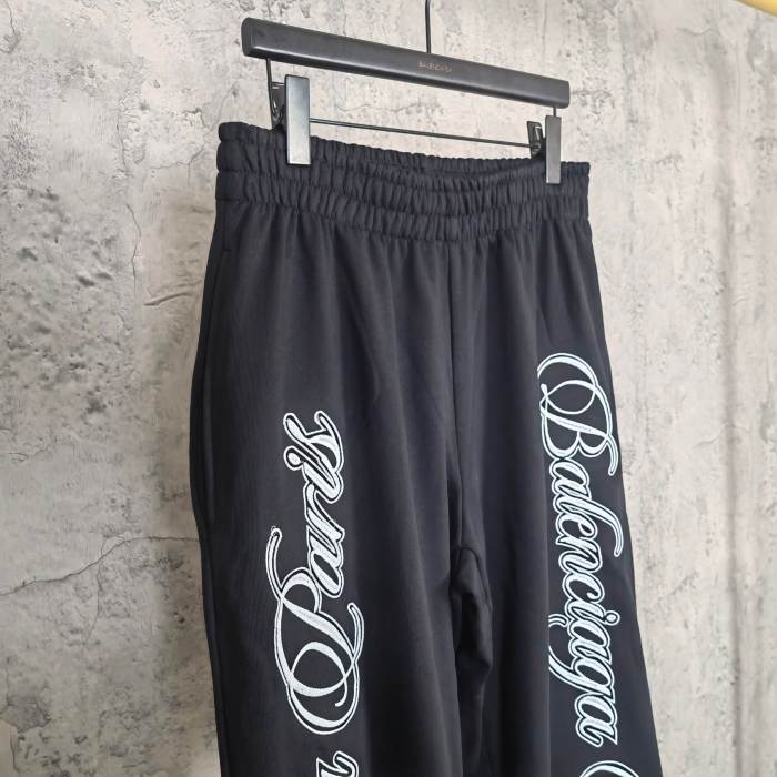 Balenciaga Luxury Brand Women Mens Pant MEN'S CURSIVE BAGGY PANTS IN BLACK/WHITE 846917TTVM86552 with Original Box Whatsapp 【+1-3239614486】