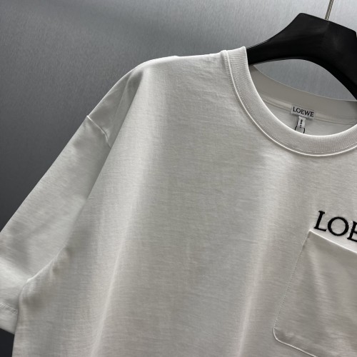Loewe Luxury Brand Men Womens Short Sleeve T-Shirt Relaxed fit T-shirt in cotton Whatsapp 【+1-3239614486】