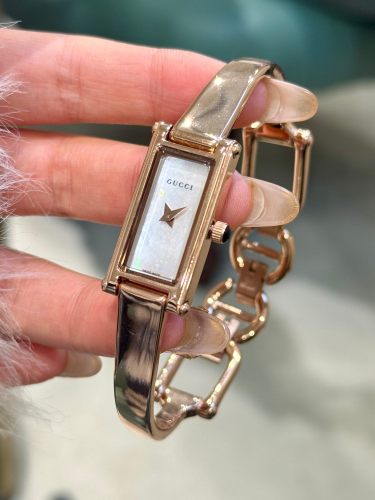 Gucci Womens Watch Luxury Brand Design Fashion Type with Original Box Whatsapp 【+1-3239614486】