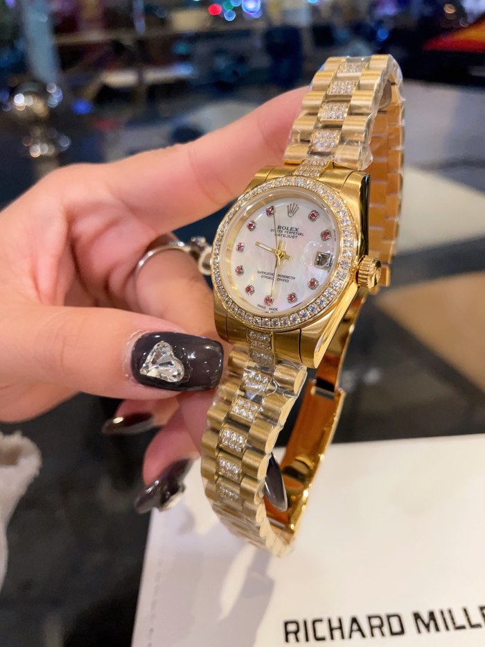 Rolex Womens Watch Luxury Brand Design Fashion Type 31mm with Original Box Whatsapp 【+1-3239614486】