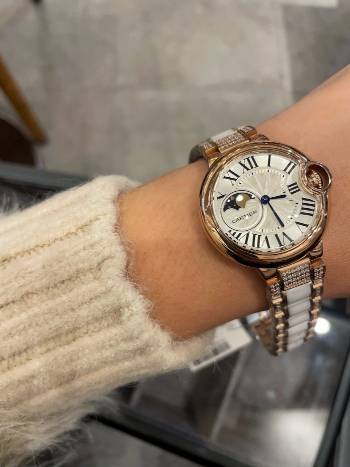Cartier Womens Watch Luxury Brand Design Fashion Type 33cm with Original Box Whatsapp 【+1-3239614486】