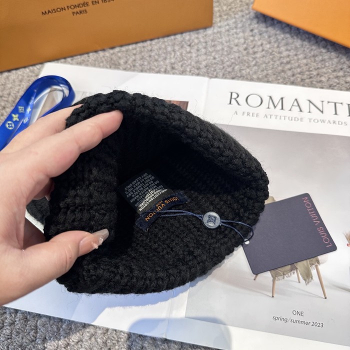Louis Vuitton Men Womens Cap Knit Hat Luxury Brand with Original Box Whatsapp 【+1-3239614486】