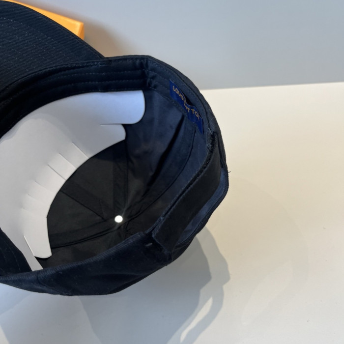 Louis Vuitton Men Womens Cap Baseball Hat Luxury Brand with Original Box Whatsapp 【+1-3239614486】
