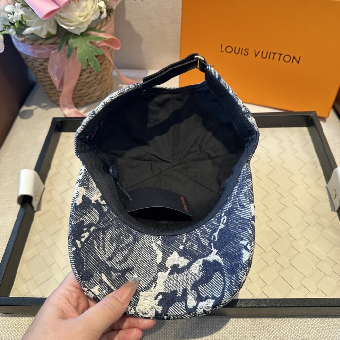 Louis Vuitton Men Womens Cap Baseball Hat Luxury Brand with Original Box Whatsapp 【+1-3239614486】