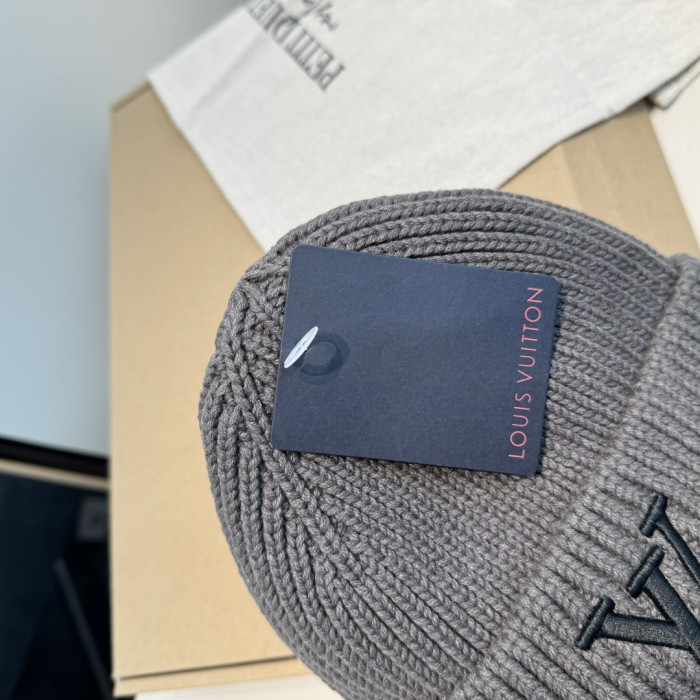 Louis Vuitton Men Womens Cap Knit Hat Luxury Brand with Original Box Whatsapp 【+1-3239614486】