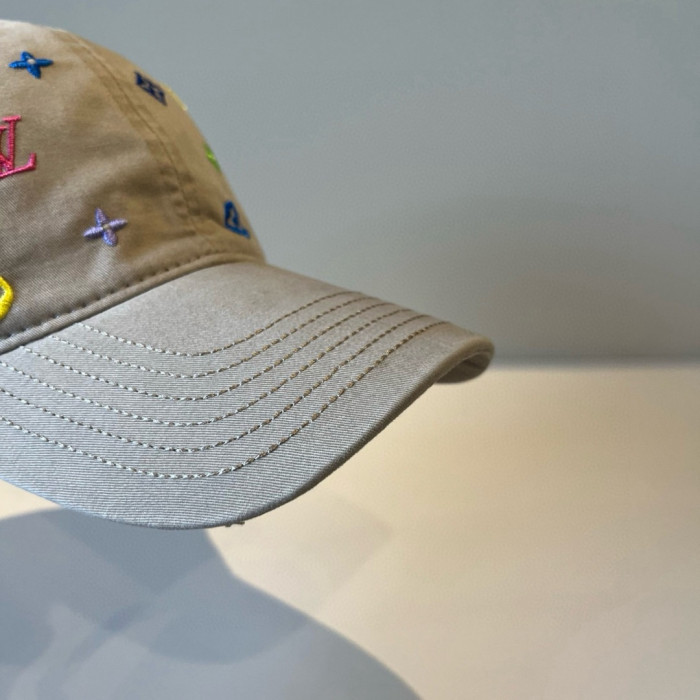 Louis Vuitton Men Womens Cap Baseball Hat Luxury Brand with Original Box Whatsapp 【+1-3239614486】