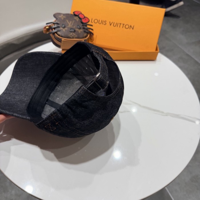 Louis Vuitton Men Womens Cap Baseball Hat Luxury Brand with Original Box Whatsapp 【+1-3239614486】