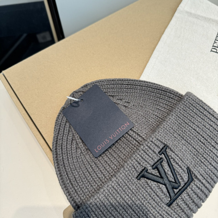 Louis Vuitton Men Womens Cap Knit Hat Luxury Brand with Original Box Whatsapp 【+1-3239614486】