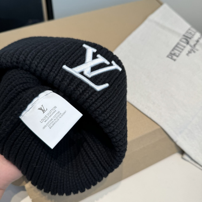 Louis Vuitton Men Womens Cap Knit Hat Luxury Brand with Original Box Whatsapp 【+1-3239614486】