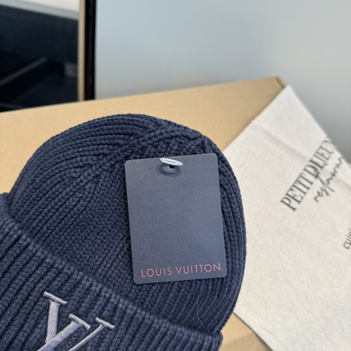 Louis Vuitton Men Womens Cap Knit Hat Luxury Brand with Original Box Whatsapp 【+1-3239614486】